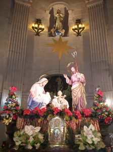 Nacimiento en el altar mayor de la Basílica